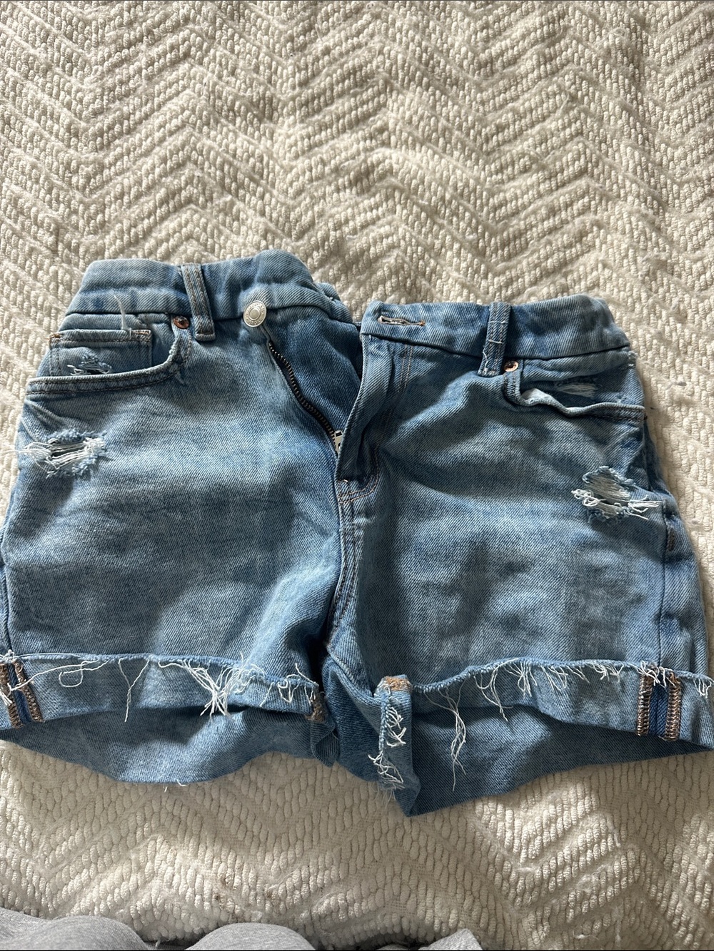American Eagle Outfitters Light Blue Denim Jeans